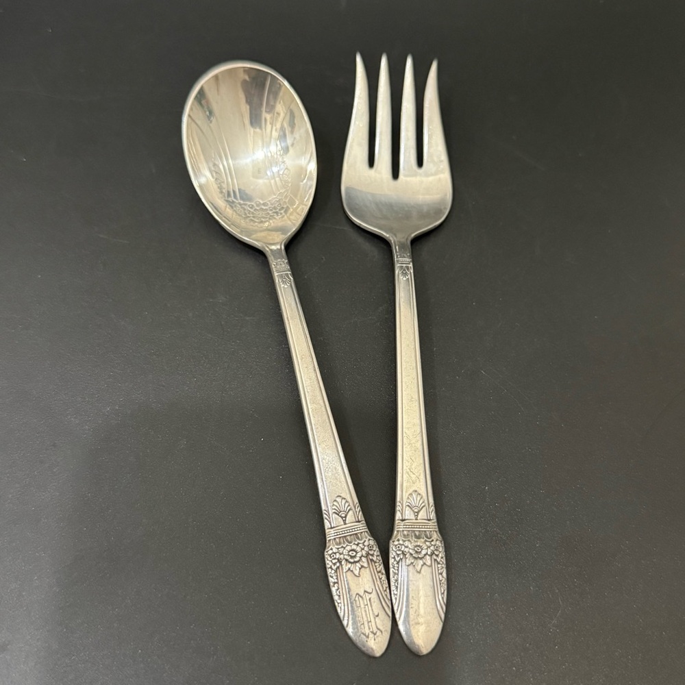 Vintage 1847 ROGERS Bros IS International Silver First Love Child’s Spoon & Fork
